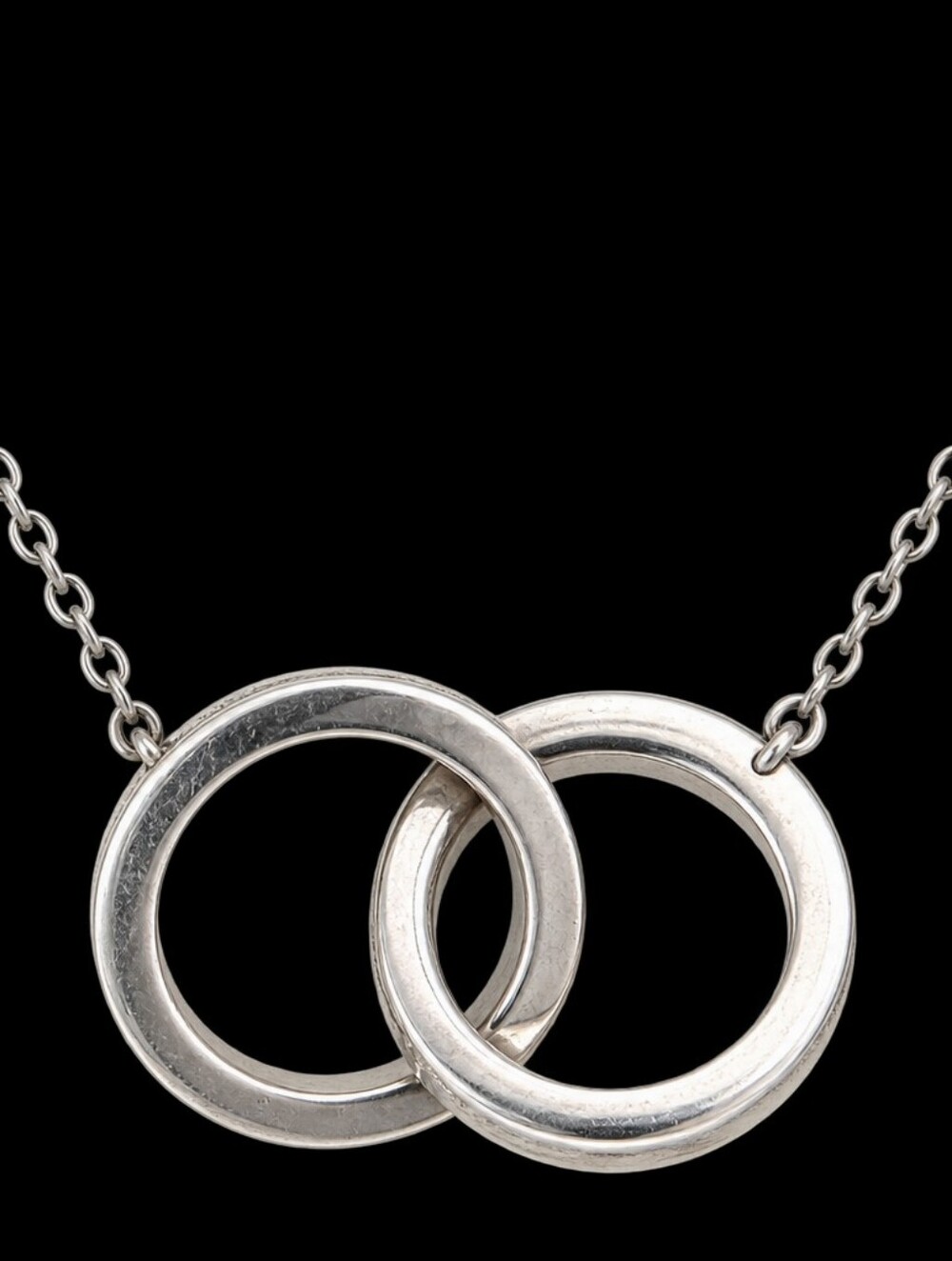 Authentic Tiffany & Co. 925 Sterling Silver Interlocking Circles Necklace - Picture 4 of 12